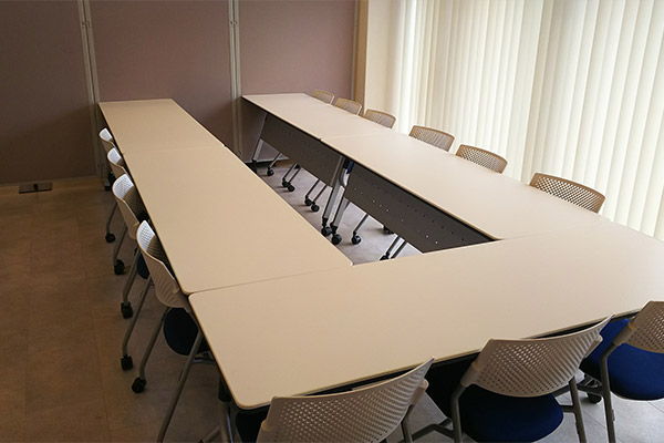 宿泊者様用【会議スペース】